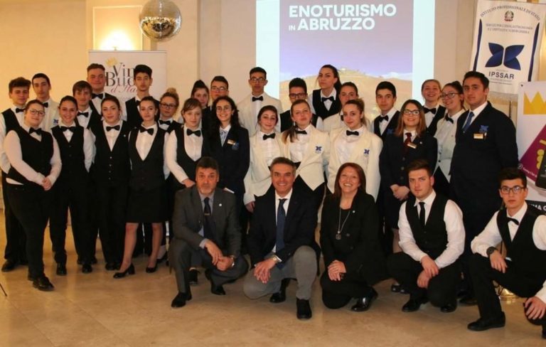 Vinibuoni d’Italia 2019: ventinove cantine abruzzesi premiate dal Touring Club